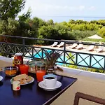 Belvista Luxury 3* アルゴストリオン